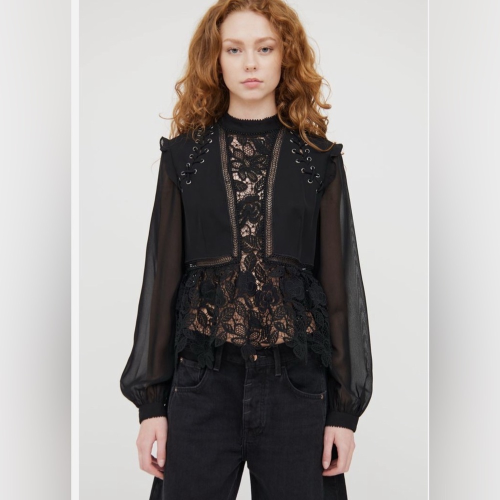 Self Portrait Black Floral Guipure Top - LIKE NEW!
